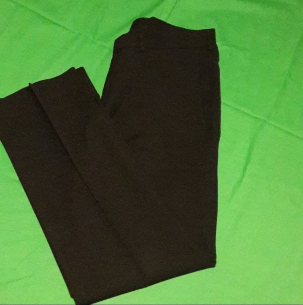 Louis Raphael 98% wool